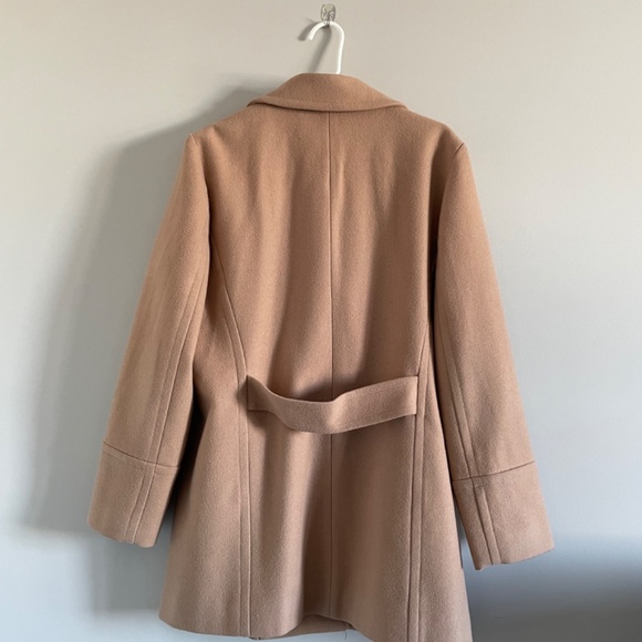 Women’s wool coat - Picture 2 of 2